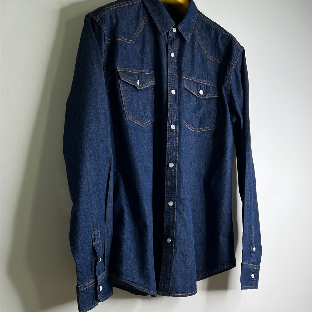 Men,s Denim western cut pearl snaps long sleeves by Seven Eagle size M